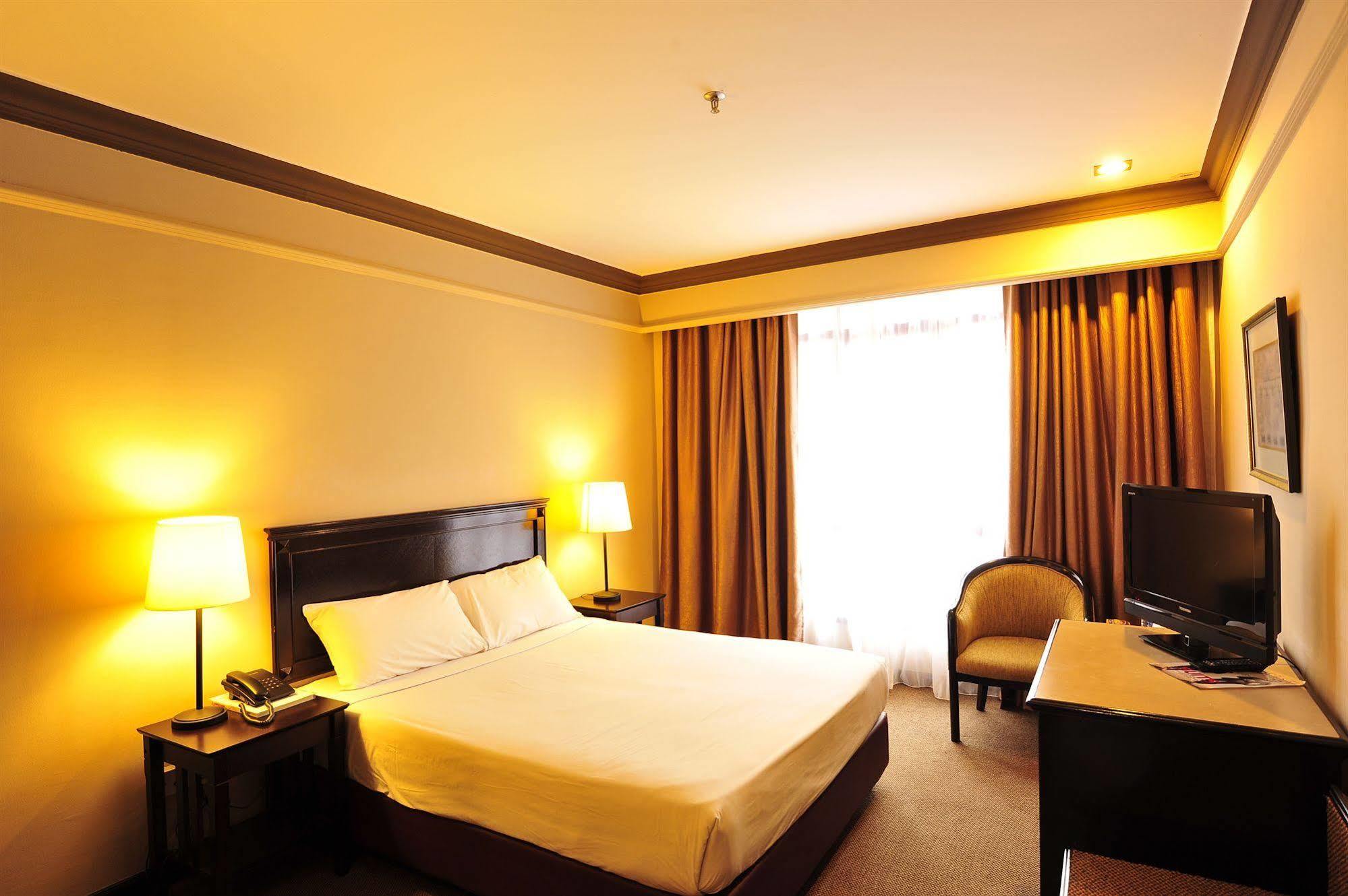 Hotel Mimosa 3*